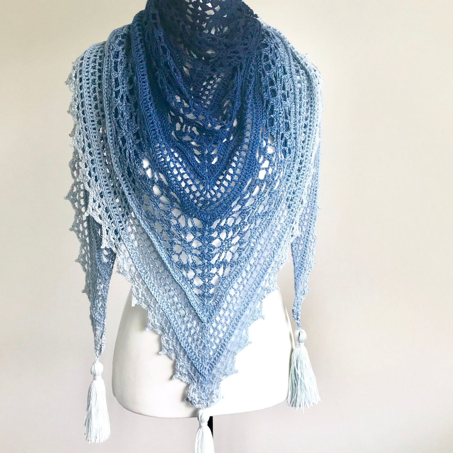 Crochet Shawl Rainforest Retreat - CrochetArtHub