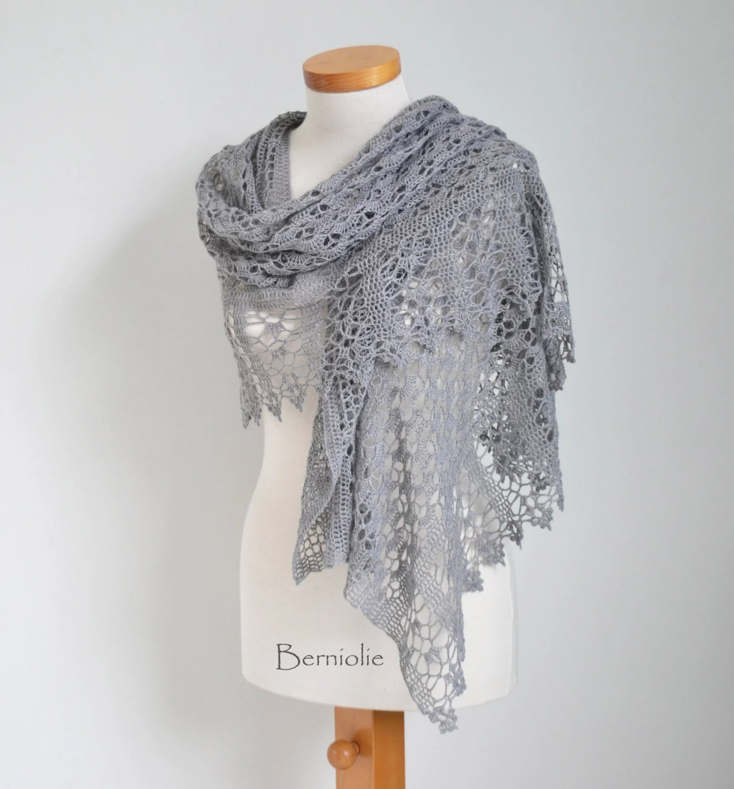 Grace Crochet Shawl Pattern by - CrochetArtHub