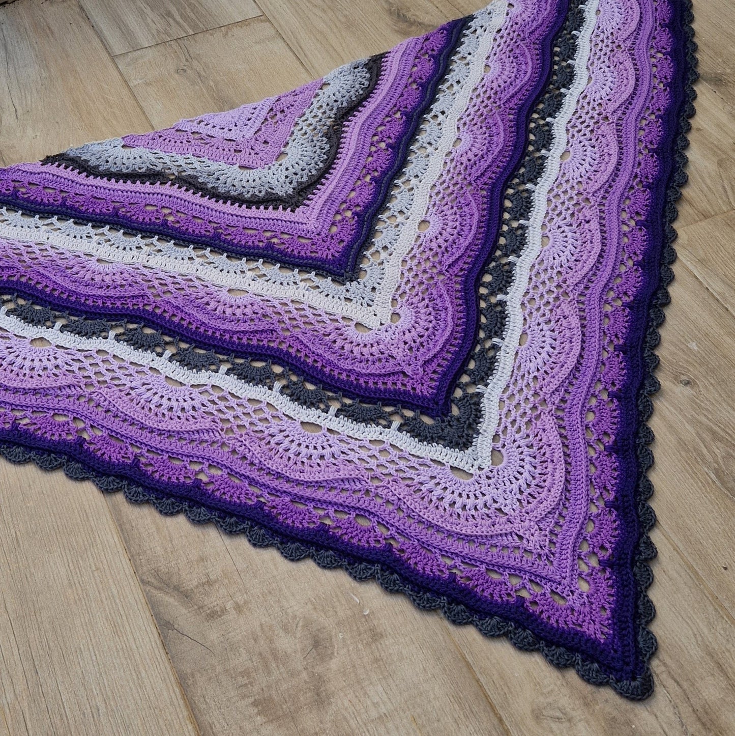 Darjeeling Tea Shawl Crochet Pattern