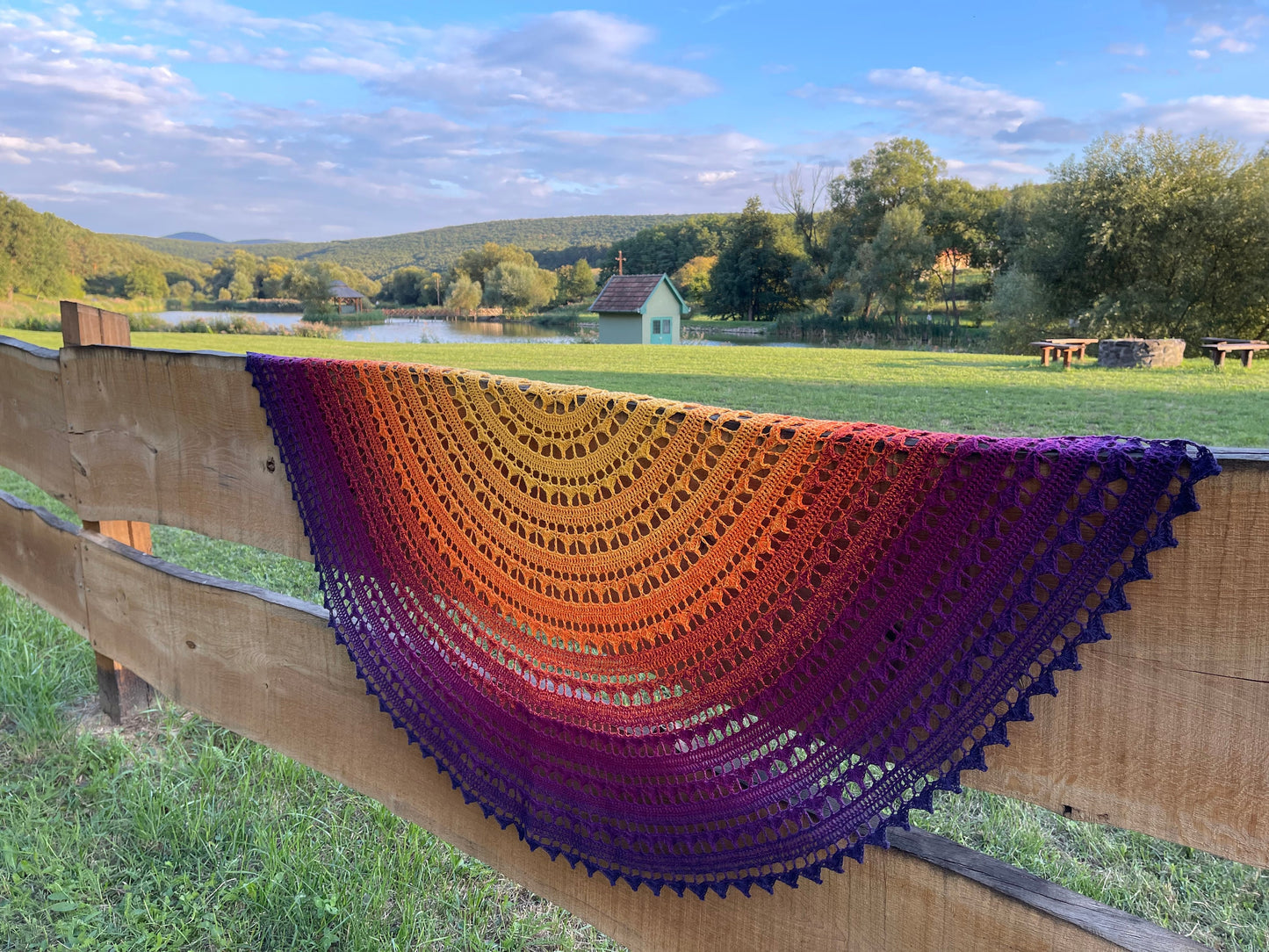 Númenna Shawl Crochet Pattern by - CrochetArtHub Crochet Art Hub
